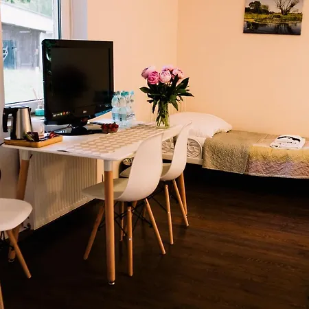 Gosciniec Nad Wkra Homestay Bledowo (Nowy Dwor Mazowiecki)