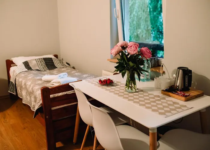 Gosciniec Nad Wkra * Bledowo (Nowy Dwor Mazowiecki)